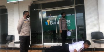 Tidak pandang bulu, Polsek Pekat hukum Satpam Bank