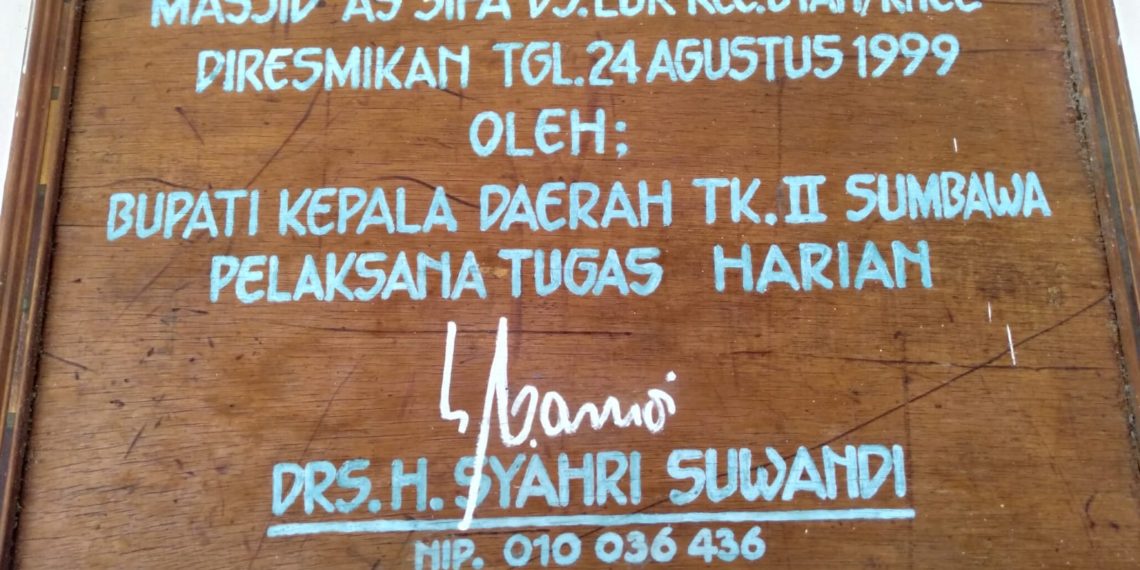 Peresmian masjid di Rhee Sumbawa