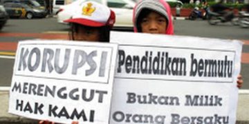 Korupsi 1,5 miliar : Kejari Dompu endus perbuatan melawan hukum sampai mark up 167 juta
