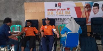 Aksi donor darah PKS Dompu wujud peduli kepada masyarakat