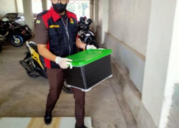 Siapa tersangka kasus metrologi Dompu?