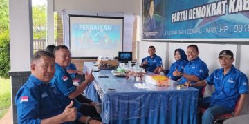 Nobar dialog gagasan di DPC Demokrat Dompu : Anies – AHY berbalas pantun dan siap berjuang