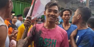 Sukses mencapai puncak pemanjat ulung HUT Kelurahan Potu ke- 89