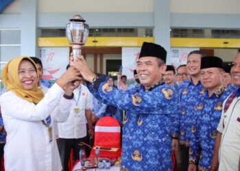 Wakil Bupati Dompu terima obor Porprov NTB ke- XI tahun 2023