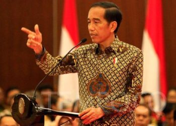 Pak Jokowi Jangan Keterlaluan, Tak Lama Lagi Kekuasaan Anda Berakhir