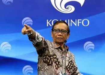 Mahfud MD Kecut Hadapi Dua Parpol Besar Penerima Uang Korupsi BTS?