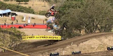 Pembalap Italia tercepat dalam sesi latihan bebas MX2 Samota