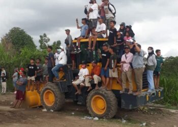 Foto: serba serbi penonton MXGP Selaparang Lombok