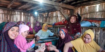 Jaga warisan budaya, Perempuan AMAN Cabang Dompu kunjungi pusat budaya kerajinan Muna Pa’a
