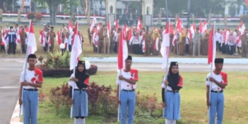 Pemkab Dompu dukung pemasangan 10 juta bendera merah putih