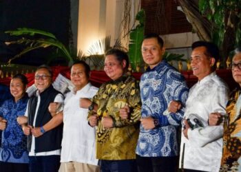 Tujuh Ketua Umum Parpol Serentak Hilang Akal