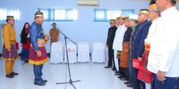 Bupati lantik Majelis Adat Dompu