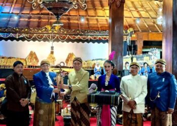 Dies Natalis UNS ke-48: Pagelaran Wayang Kulit Upaya Merawat Budaya Bangsa