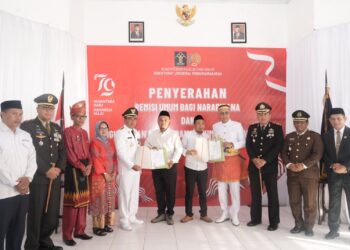 Pj Walikota Bima Serahkan Remisi Hari Kemerdekaan Bagi Narapidana Lapas Bima