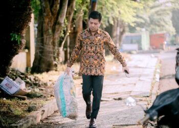 Strategi Pengelolaan Persampahan Semesta