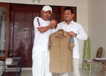 ASN spesial, dapat baju keki milik Bupati, modus ‘golongan kere’