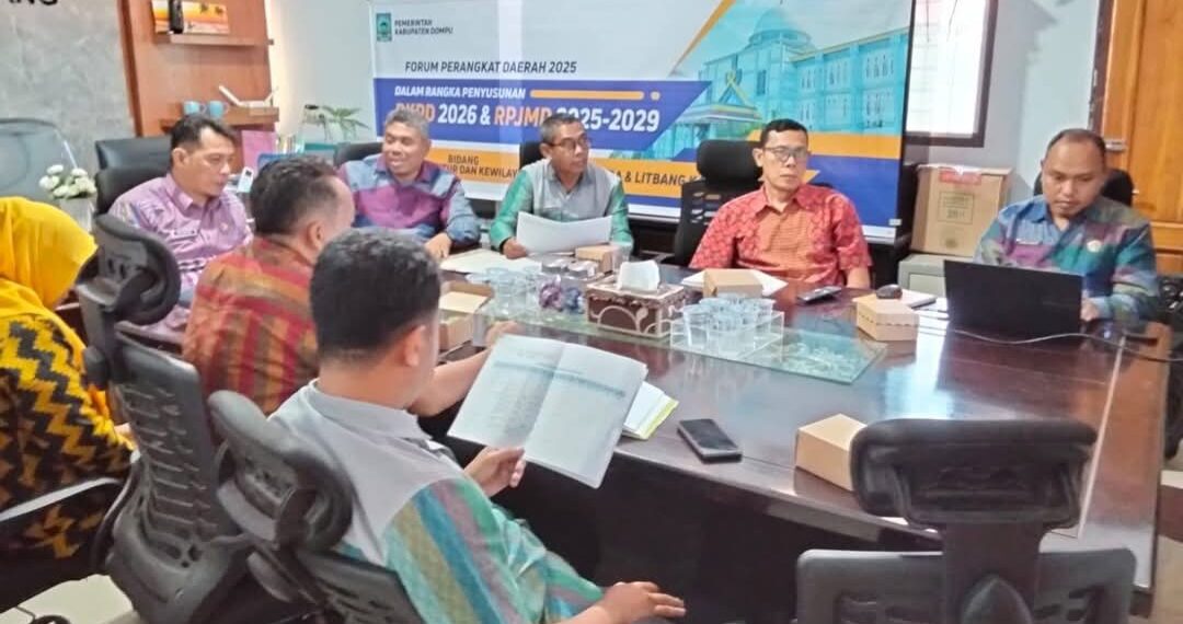 📷 Para pimpinan organisasi perangkat daerah sedang berdiskusi mengenai rencana kerja tahun 2026 dan RPJMD 2025-2030. (Zn).