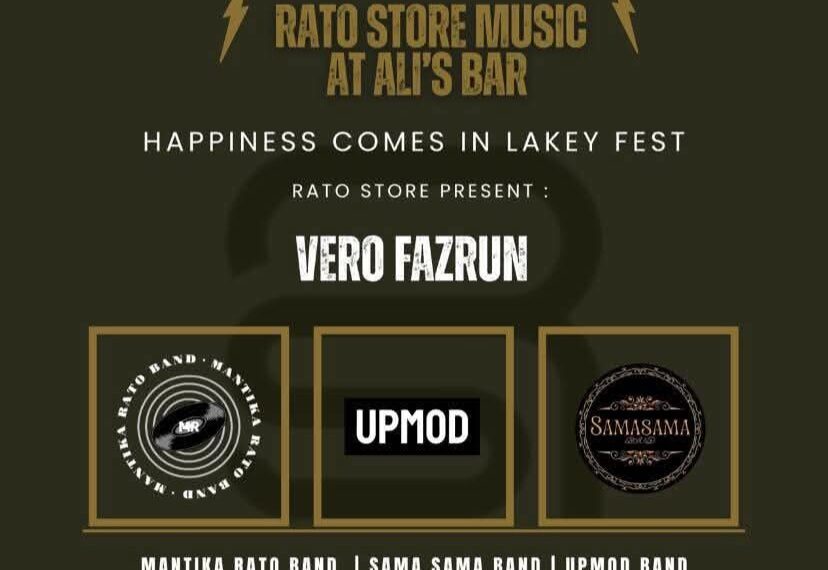 📷 Mantika Rato Musik mengambil bagian untuk menghibur para pengunjung Festival Lakey 2025 dengan mengakomodir talenta muda dan musisi band lokal dengan lagu lagu hits barat dan Indonesia. (Rm).