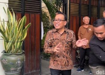 Menko Pratikno Lecehkan Prabowo