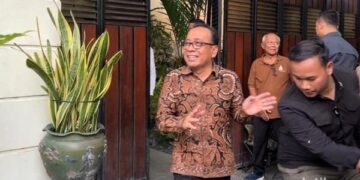 Menko Pratikno Lecehkan Prabowo