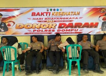 Donor darah HUT Bhayangkara 80, Polres Dompu gandeng UPD RSUD