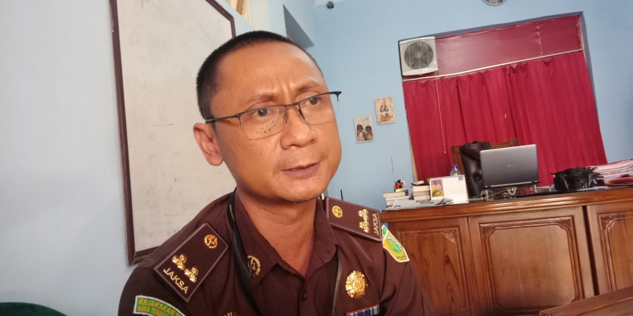 jaksa kejati ntb Ginung