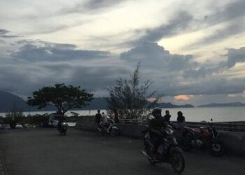 Pantai Ulee Lheu dan Gampong Jawa jadi tempat favorit ngabuburit warga Banda Aceh