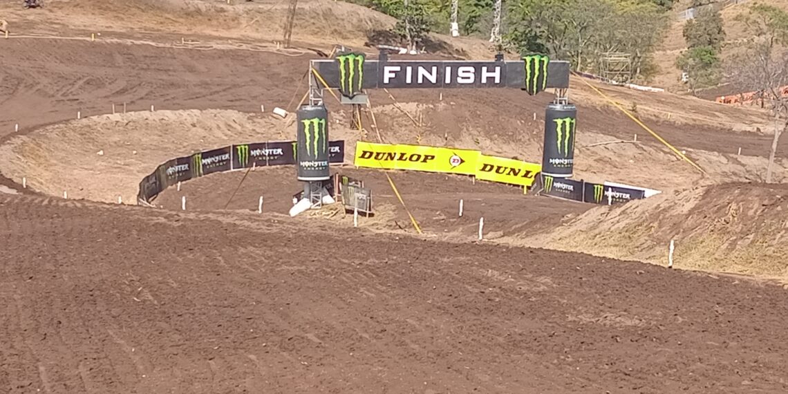 Motorcross Grand Prix (MXGP) Samota 2023, Kabupaten Sumbawa, Nusa Tenggara Barat. (my).