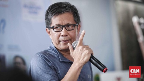 📷 Rocky Gerung, dalam sebuah diskusi bertajuk politik dan demokrasi. (CNN Indonesia).