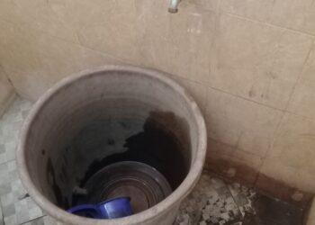 Pusat perkantoran krisis air, pegawai di Dompu pulang pipis di rumah